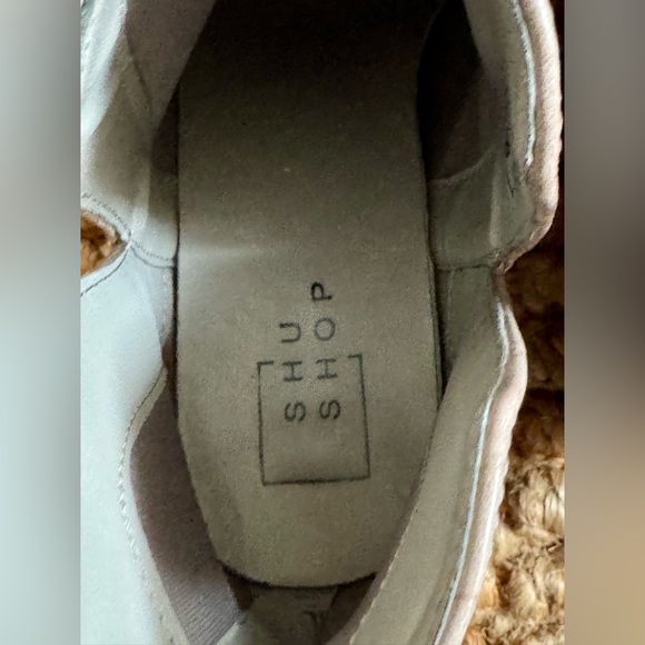 ShuShop Light Taupe Croc-Embossed Pointed Toe Ankle Booties - Picture 3 of 8